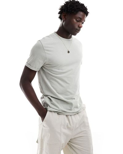 ASOS – t-shirt mit rollärmeln - Weiß