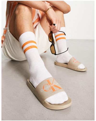 Calvin Klein Slippers Met Monogram-logo - Grijs