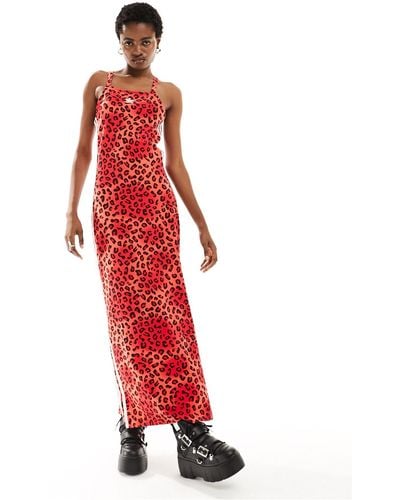 adidas Originals Leopard luxe - robe longue à imprimé léopard sur l'ensemble - Rouge