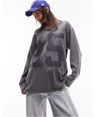 TOPSHOP Graphic Sporty 15 V Neck Long Sleeve Skater - Grey