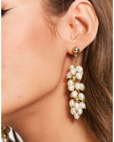 ASOS Pendientes colgantes con perlas y esferas doradas - Marrón