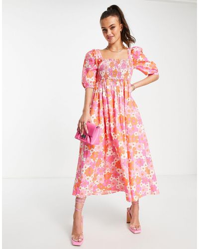 Collective The Label Exclusivité - robe babydoll mi-longue à imprimé fleuri style années 60 - Multicolore