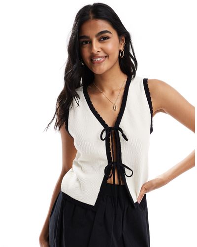 ASOS Knitted Tie Front Waistcoat With Contrast Tipping - Black