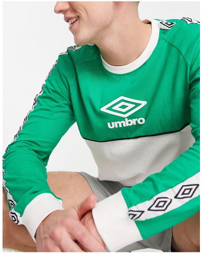 Umbro Global Taped Long Sleeved T-shirt - Green