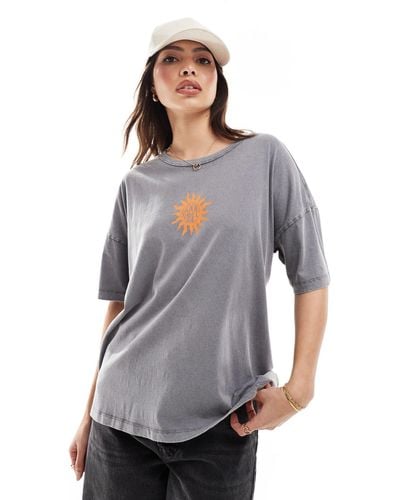 Noisy May Oversized T-shirt With Good Vibes Print - Grey