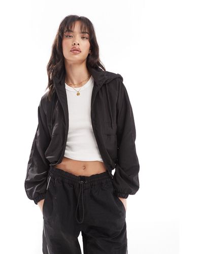 Pull&Bear Boxy Nylon Look Hooded Jacket - Black