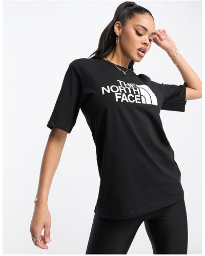 The North Face Easy - t-shirt comoda nera con stampa sul petto - Nero