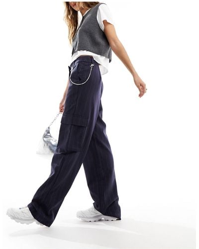 ONLY Straight Leg Tailored Cargo Pants With Chain Detail - Blue