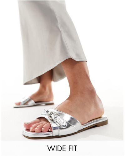 Raid Wide Fit Celini Flat Sandals - White