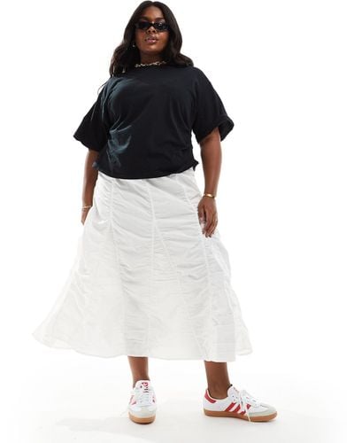 Collusion Plus Western Ruched Tiered Midi Skirt - White