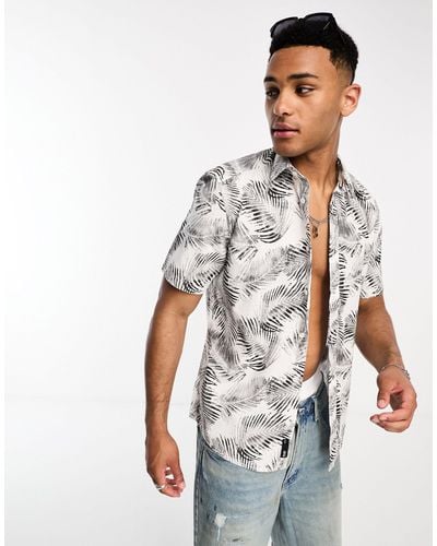 Only & Sons Short Sleeve Shirt With Palm Print - White