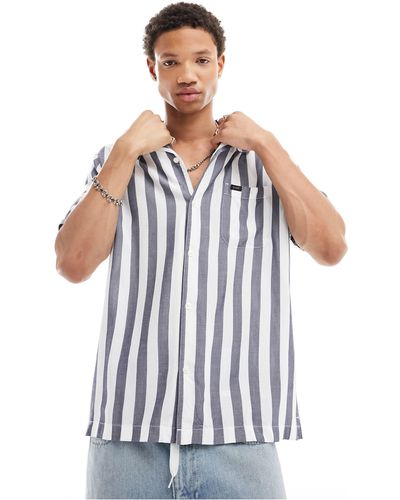 Lee Jeans Short Sve Revere Collar Bold Stripe Resort Shirt Relaxed Fit - White