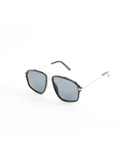 ASOS Aviator Sunglasses With Smoke Lens And Detail Frame - Metallic