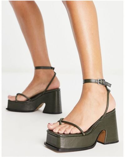 TOPSHOP Reeva Premium Leather Wedge Sandal - Green