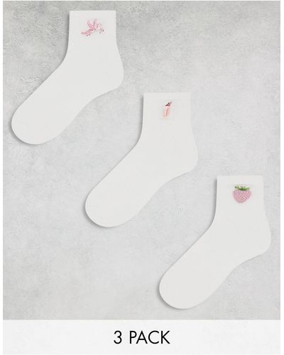 Monki 3 Pack Ankle Socks - White