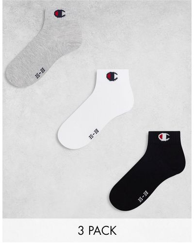 Champion Confezione da 3 paia di calzini bianchi, grigi e neri con logo alla caviglia - Bianco