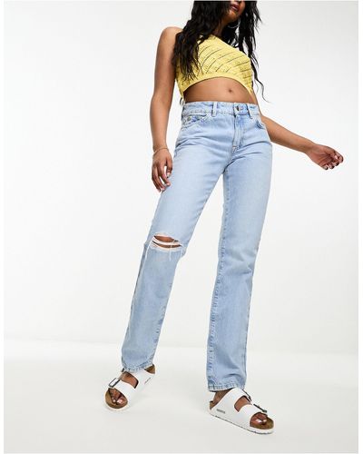 New Look Low Rise Ripped Straight Jeans - Blue