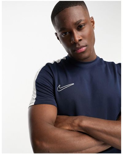 Nike Football Academy - t-shirt à empiècements en tissu dri-fit - marine - Bleu