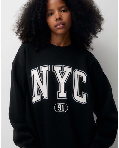Pull&Bear 'nyc' Graphic Sweatshirt - Black