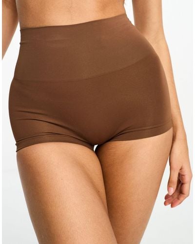 Spanx – seamless – konturierende boy-shorts-unterhose - Braun