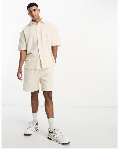 Pull&Bear Textured Shorts - White