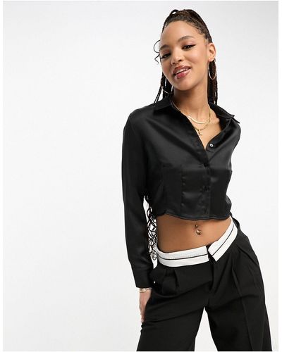 Stradivarius Cropped Satijnen Overhemd - Zwart