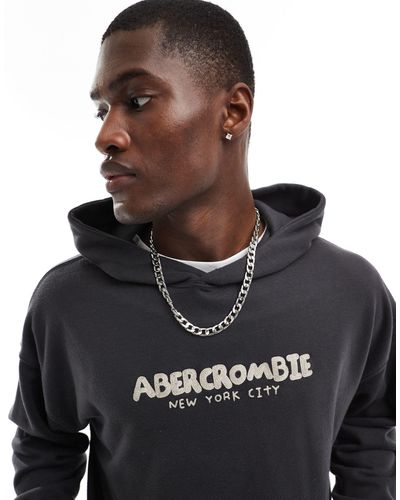 Abercrombie & Fitch Chainstitch Embroidered Logo French Terry Hoodie - Black