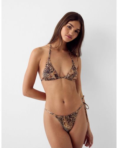 Bershka – seitlich gebundene bikinihose mit leopardenmuster, kombiteil - Braun