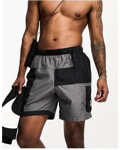 Nike Explore Volley 7 Inch Multi Pocket Swim Shorts - Black