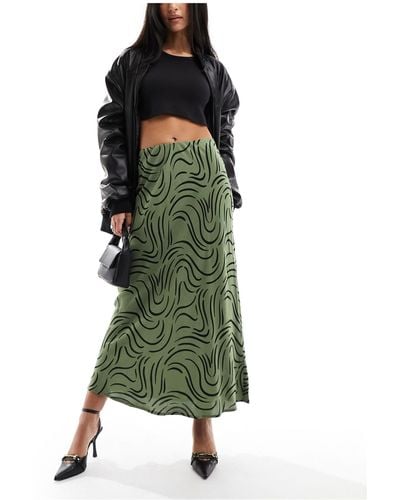 New Look Satin Look Midi Skirt - Green