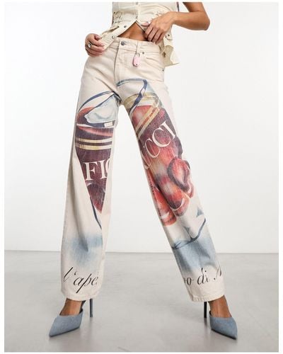 Graphic Jeans