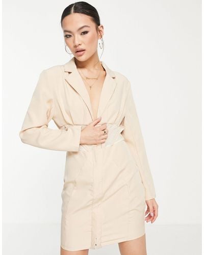 Femme Luxe Vestito blazer beige con dettaglio a corsetto - Neutro