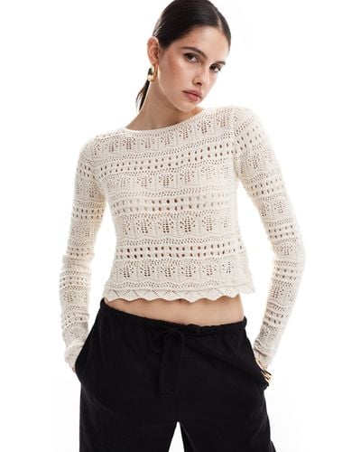 ASOS Crew Neck Mixed Stitch Jumper With Scalloped Hem - White