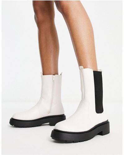 New Look High Ankle Pull On Chelsea Boots - White