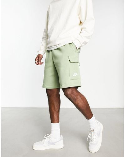 Nike – club fleece – cargo-shorts - Natur