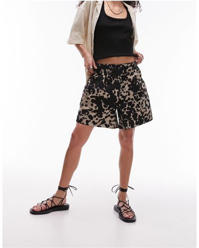 TOPSHOP Abstract Leopard Print Pull On Shorts - Black