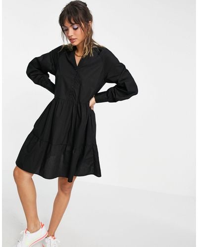 Y.A.S Aangerimpeld Mini-jurk Van Katoenen Poplin Met V-hals - Zwart