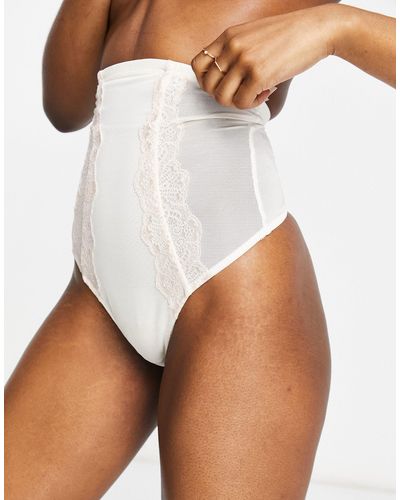 Wolf & Whistle Bridal - string gainant taille haute avec superposition en dentelle - Blanc