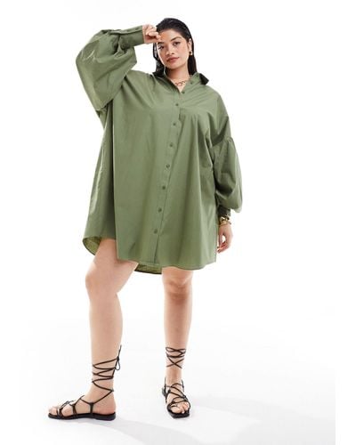 ASOS Asos design curve - ultimate - robe chemise courte coupe boyfriend avec manches volumineuses - kaki - Vert