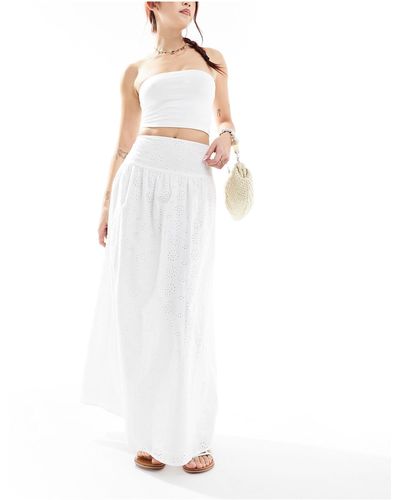 ASOS Falda larga con cintura caída y diseño - Blanco