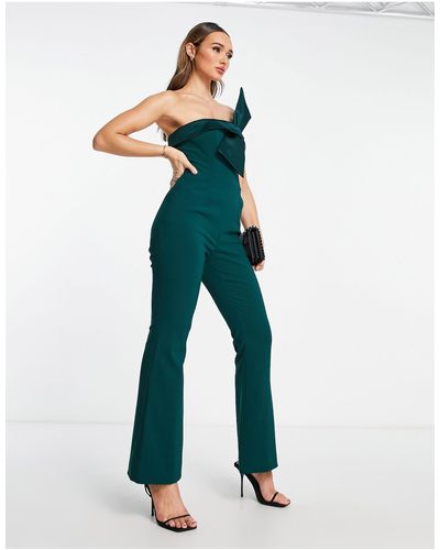 Lavish Alice – trägerloser satin-jumpsuit - Grün