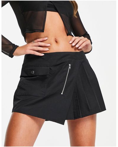 AsYou Minifalda negra cargo negra plisada con diseño cruzado - Negro
