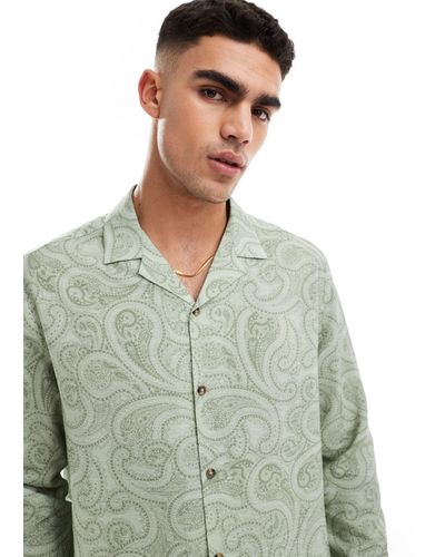 ASOS Boxy Relaxed Revere Shirt With Paisley Print - Green
