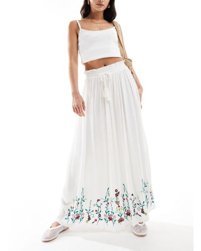 Y.A.S Festival Embroidered Maxi Boho Skirt With Tie Waist - White