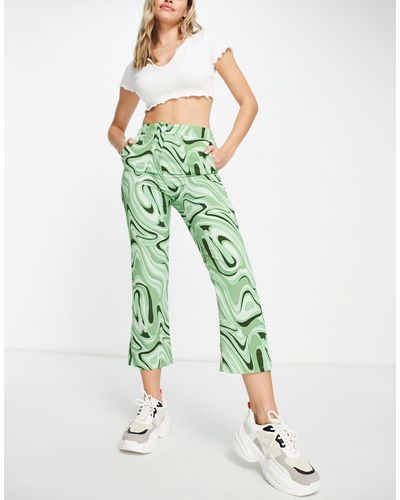 Glamorous Pantalones verdes con estampado estilo mármol