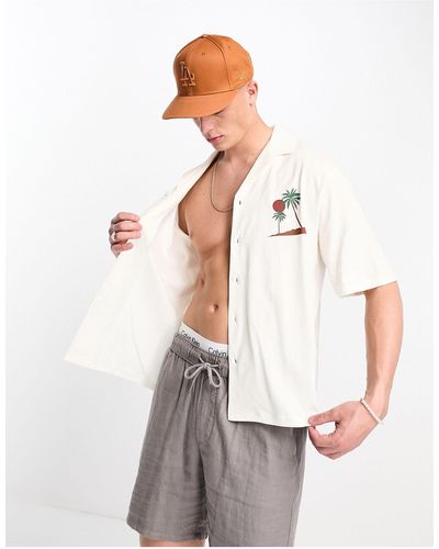 Jack & Jones Oversized Overhemd Met Reverskraag En Palmprint Op - Wit