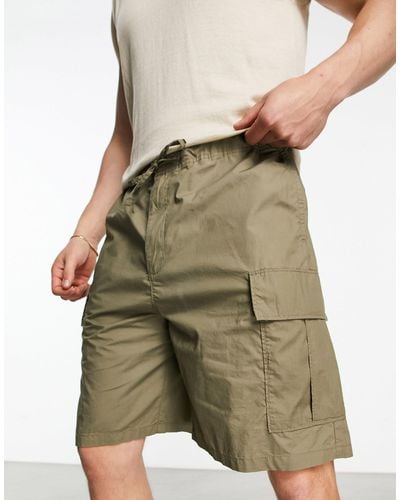 Weekday – locker geschnittene cargo-shorts - Grün