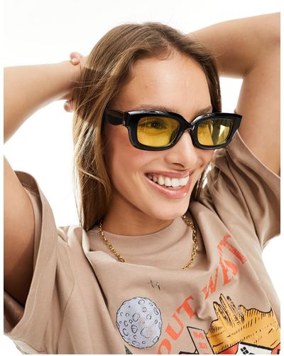 ASOS Gafas negras con montura cuadrada y lentes amarillas - Marrón