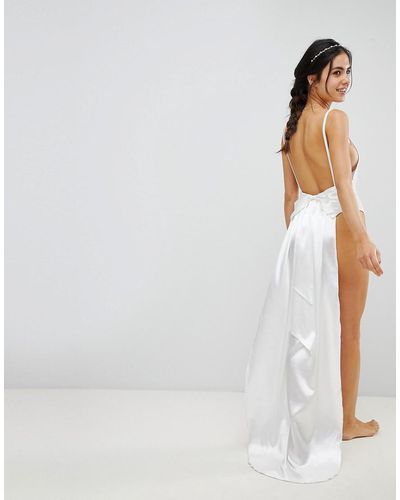 PrettyLittleThing Bridal Bow Back Swimsuit - White
