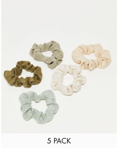 Kitsch Assorted Textured Scrunchies 5pc Set- Terracotta - White